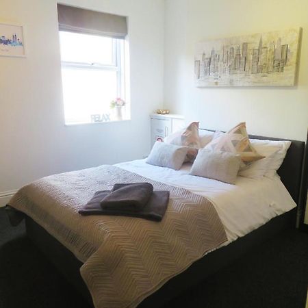 Entire 2 Bed Ground Floor Apartment Central But Quiet Newmarket  Εξωτερικό φωτογραφία
